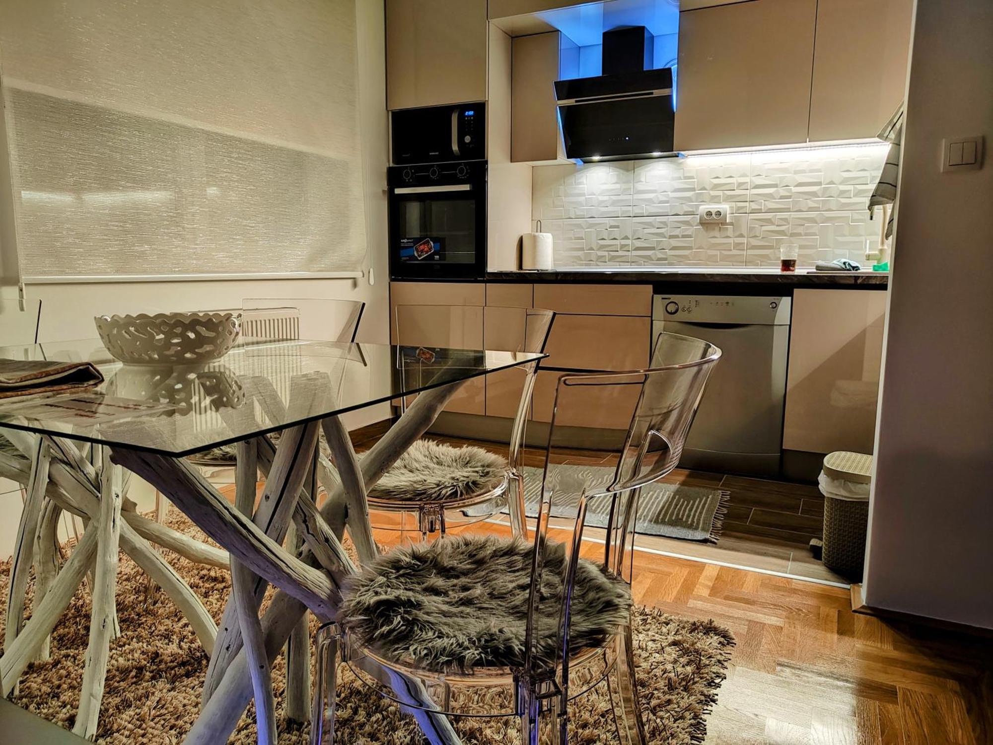 Apartman Samsara ซาราเยโว ภายนอก รูปภาพ
